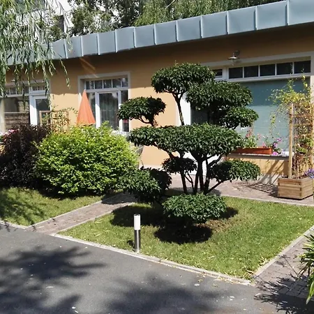 Bruno Apartman *